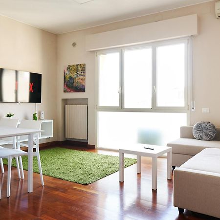 Zona Centralissima A 2 Passi Dal Mare Pescara Ngoại thất bức ảnh