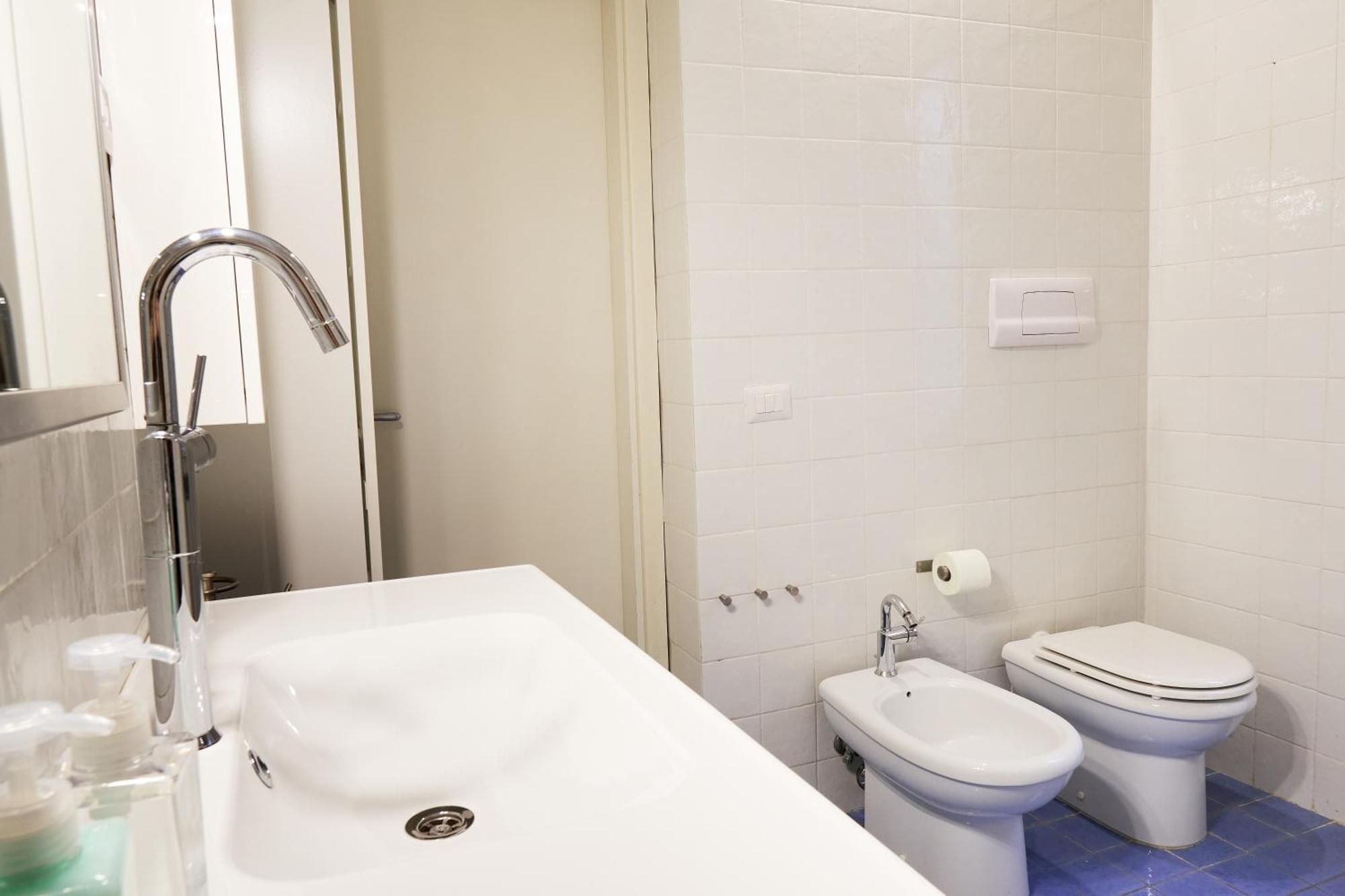 Zona Centralissima A 2 Passi Dal Mare Pescara Ngoại thất bức ảnh